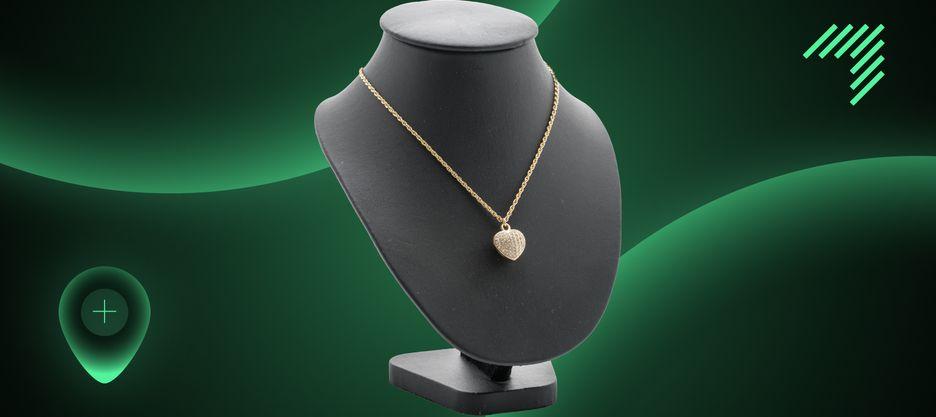 The medallion around the mannequin's neck